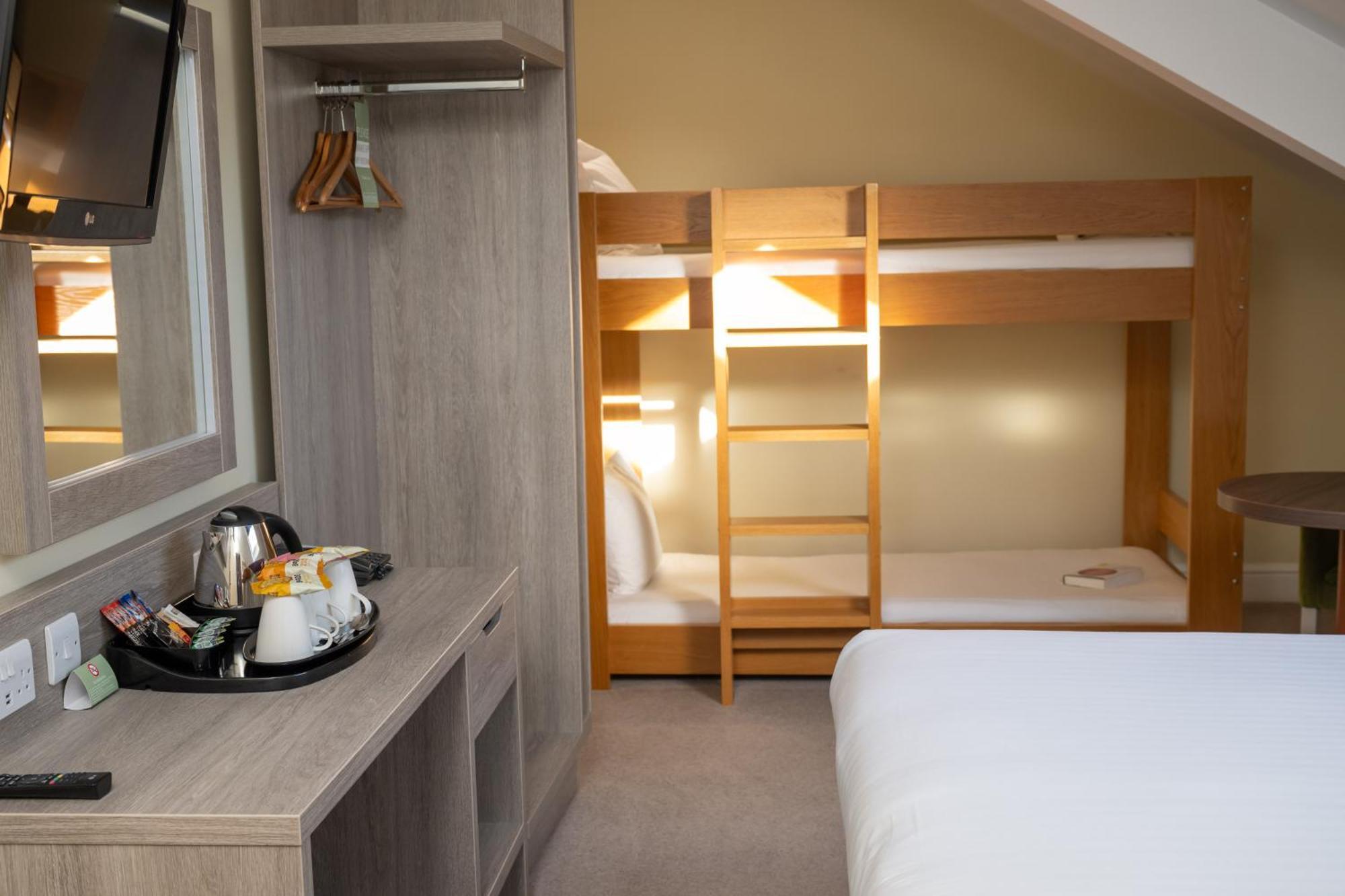 Hellidon Lakes Hotel Daventry Ngoại thất bức ảnh